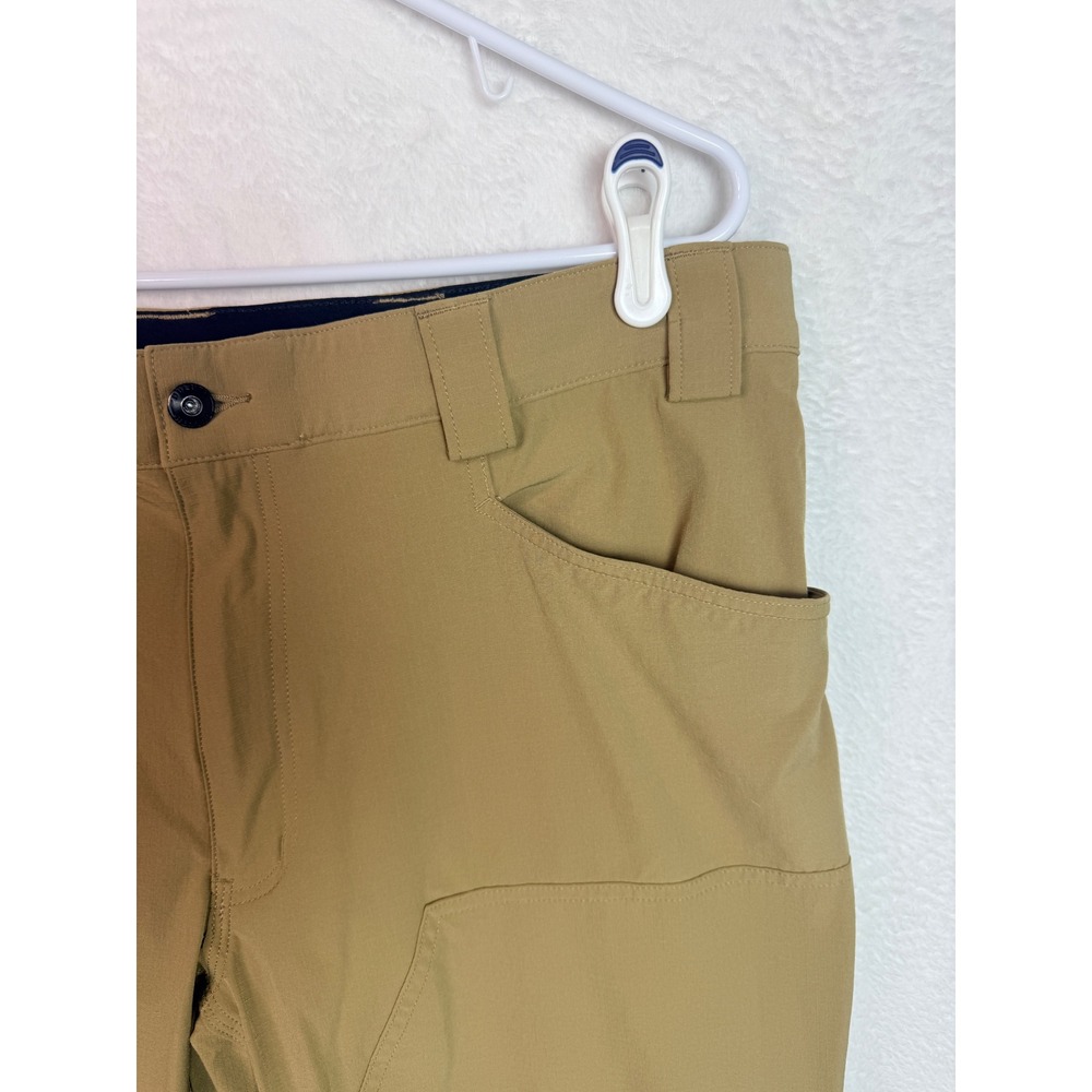 Duluth Trading Co Armachillo Cooling Pants Mens 40x32 Khaki Ripstop Hiking Work - Picture 4 of 13